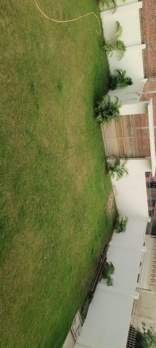 Jhankar Banquet And Lawn Varanasi Dış mekan fotoğraf